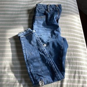 American Eagle size 2 short